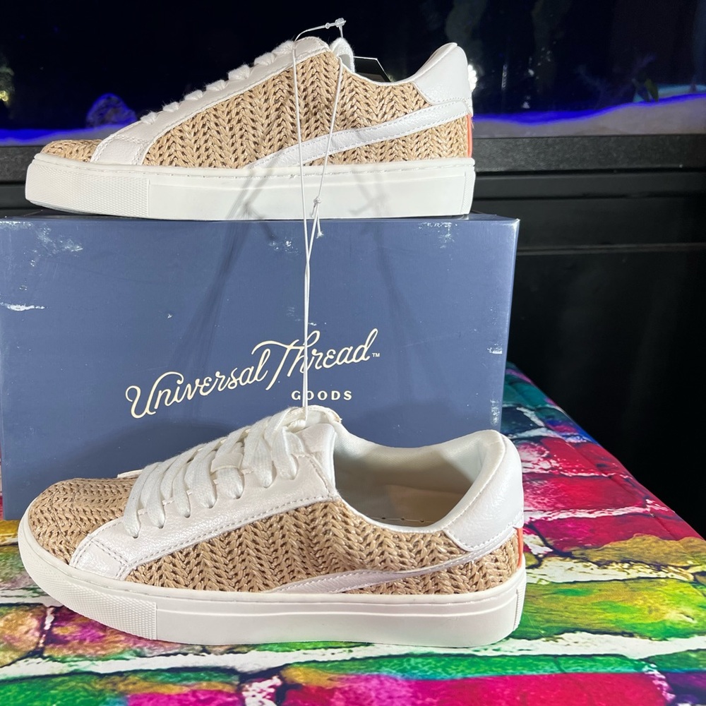 Beachy Woven Aesthetic Sneakers Memory Foam by Universal Thread Summer Vacation - Picture 5 of 9